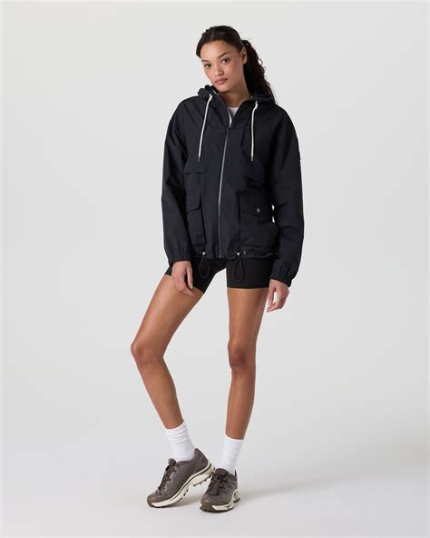 Elijo Rain Jacket | Women's Black Rain Jacket | Vuori