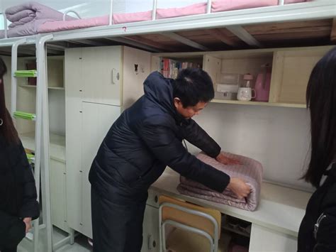 菏泽职业学院宿舍条件图片(分配几人间有空调和卫生间吗)