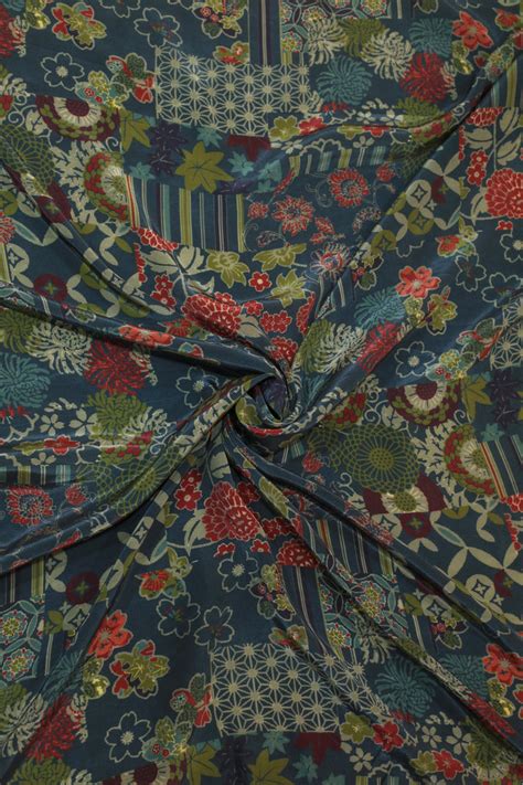 Pure Natural Crepe Fabric – FABRIC HUB SURAT