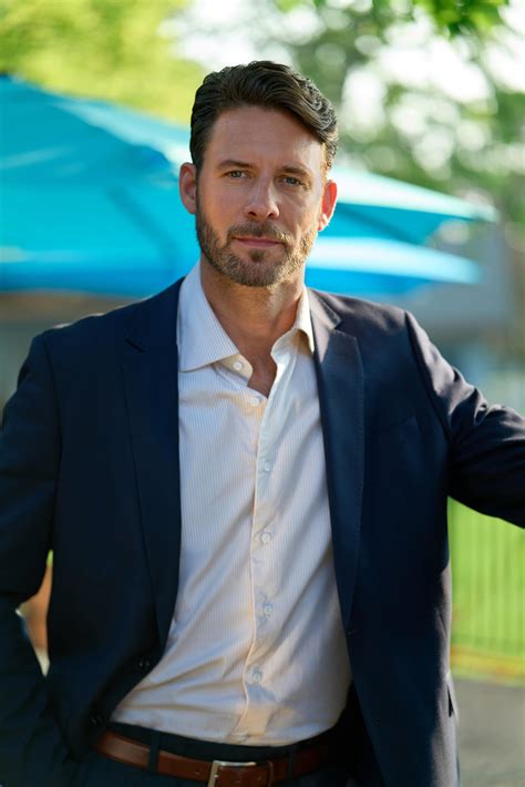 Hearts Around the Table: Jenna's First Love (2025): Cast, Plot ...