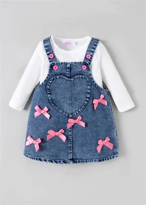 Stylish Dresses for Girls Online at Best Prices | Hopscotch