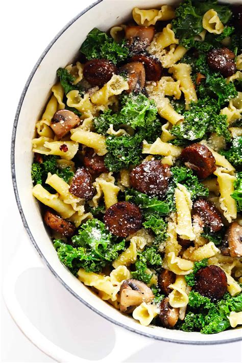 Pasta with Italian Sausage, Kale and Mushrooms | Gimme Some Oven