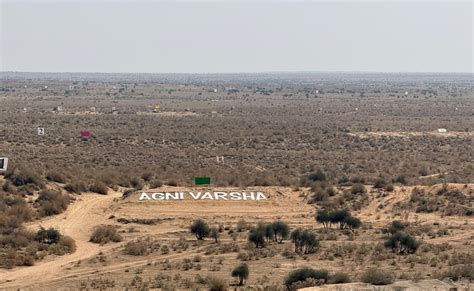 पोखरण में ‘अग्नि वर्षा’: टैंक‑तोप, ड्रोन और हेलीकॉप्टरों से रेगिस्तान ...