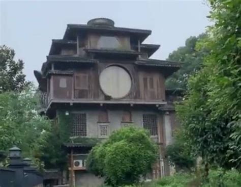 酷似《千与千寻》汤屋，杭州网红建筑被曝涉嫌违建-直播吧zhibo8.cc