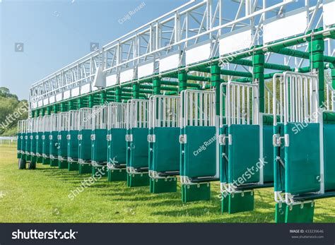 1,906 imágenes de Starting gate racing - Imágenes, fotos y vectores de ...