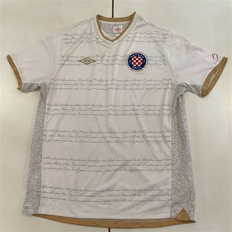 Buy Classic Football Shirts in India | Authentic Retro Jerseys Online ...