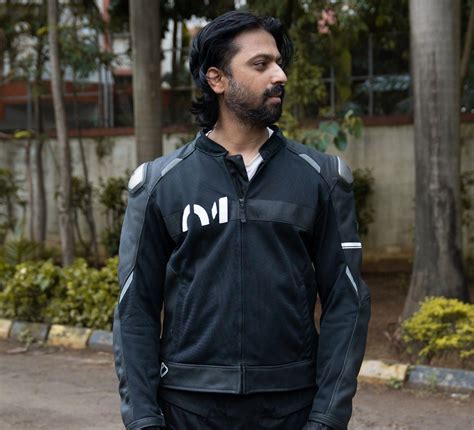 ROYAL ENFIELD PHOENIX RIDING JACKET - A PREMIUM URBAN TOURER'S SECOND ...