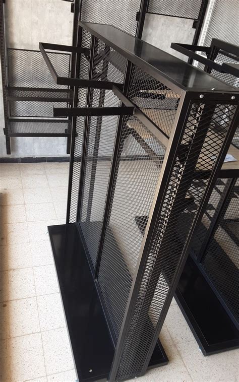 Retail Store Interior Design 的图像结果