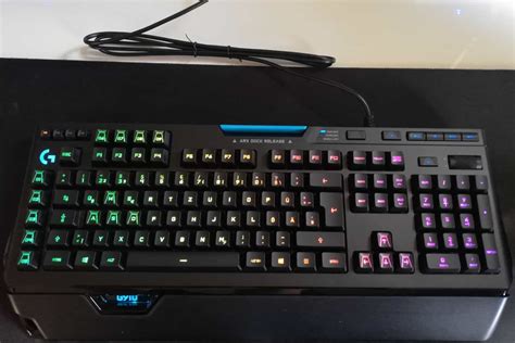 Logitech G910 Keyboard 的图像结果