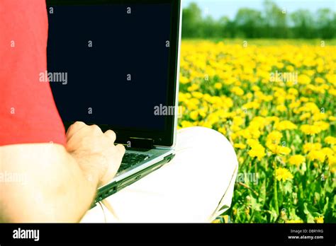 Work Laptop 的图像结果