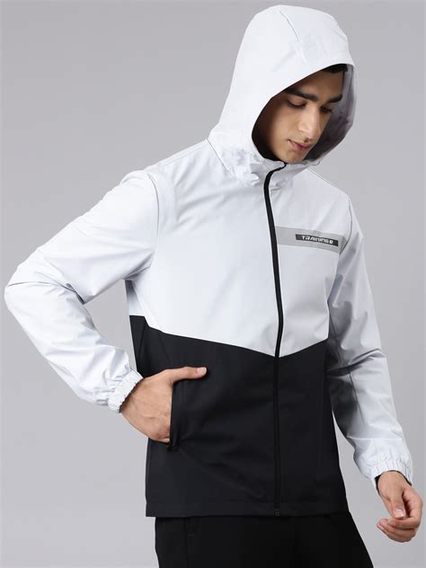 Xtep Men Training Double-layer Windbreaker – Xtep India