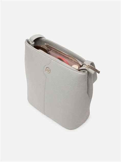 Phoebe Grey Shoulder Bag | IRTH | House of Titan