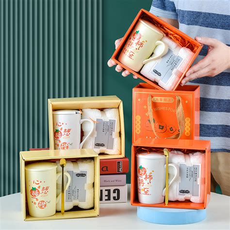 杯子怎么打包礼物最新素材