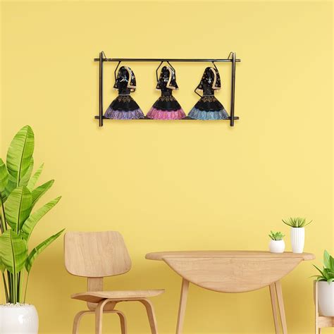 Ekhasa Nostrae Rajasthani Dolls Metal Wall Decoration Items for Living ...