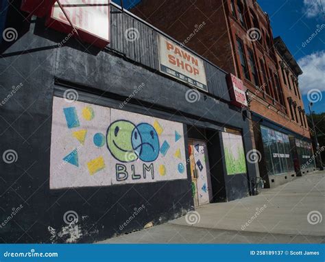 Levs Pawn Shop in Columbus Ohio USA 2022 Editorial Photography - Image ...