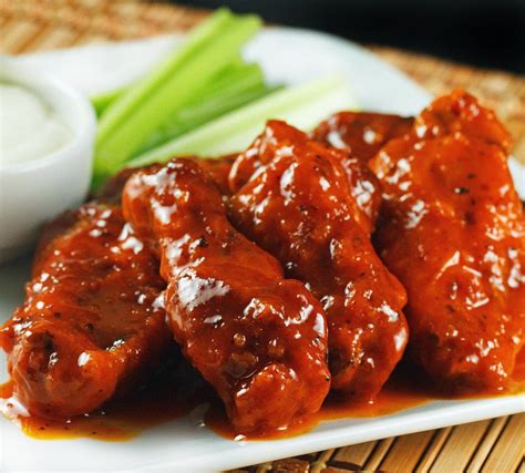 Left-Wing Chicken 的图像结果