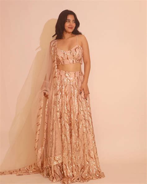 Rosé lehenga – Label Tasos