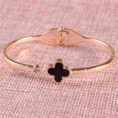 Premium Quality Korean version Japanese style small fresh fashion clov ...