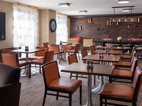 The Lincoln Marriott Cornhusker Hotel | Downtown Lincoln