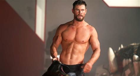 Now Is The Time To Get A Killer Bod As Chris Hemsworth Offers His ...