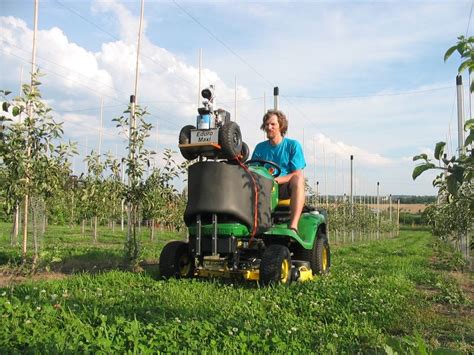 OSGAR (Robotika.cz > Roboti)