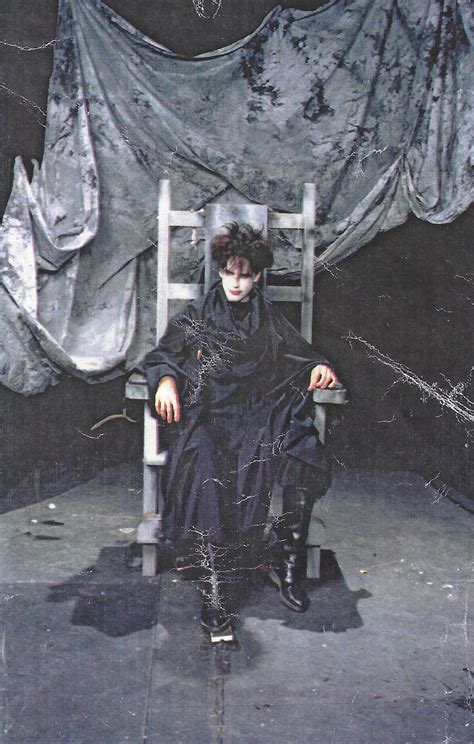 my Sandman costume from 31 years ago : r/Sandman