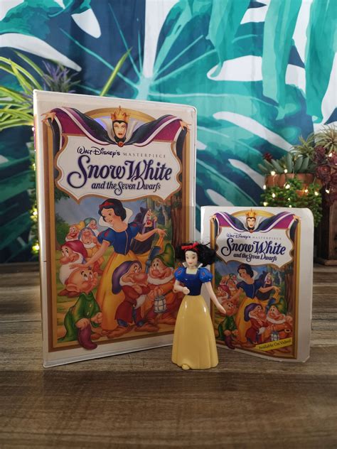 Buy Snow White and the Seven Dwarfs VHS, and Snow White "mini Vhs ...