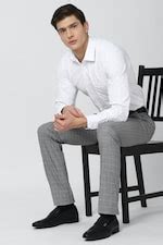 Buy Men Grey Check Slim Fit Trousers Online - 669161 | Van Heusen