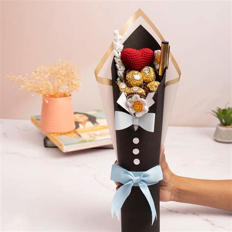Unique Gentleman Chocolate Flower Bouquet | The Zappy Box