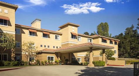 Santa Clarita Post-Acute Care Center | Nursing Home in Newhall, CA