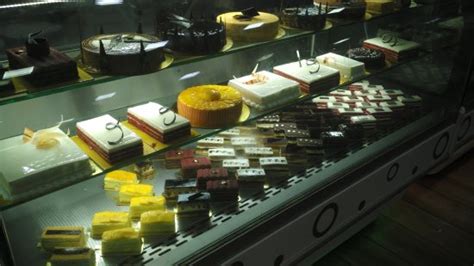 MRA BAKERY AND RESTAURANT, Kannur - Restaurant Reviews, Phone Number ...