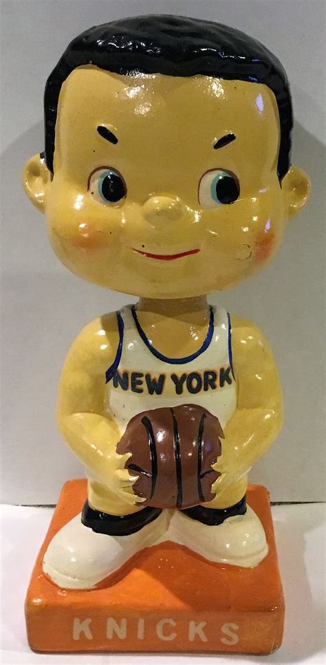Lot Detail - 60's NEW YORK KNICKS BOBBING HEAD