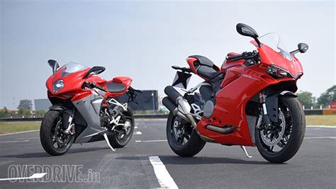 Track test: Ducati 959 Panigale vs MV Agusta F3 - Overdrive