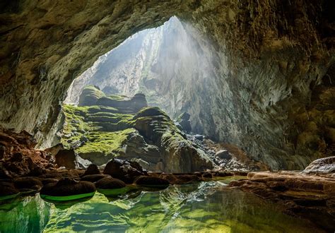 https://images.vietnamtourism.gov.vn/vn/images/2022/thang_3/2903.hang-son-doong.jpg
