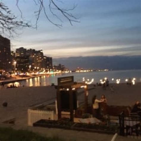 Oak Street Beach , haven, United States Of America - Top Attractions ...