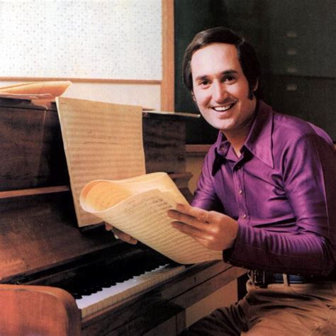 Neil Sedaka, the singer-songwriter behind dozens of hits of the 1960s and ‘70s, dies at age 86 | CNN