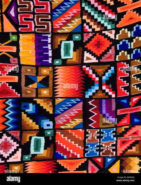 Peruvian Textiles 的图像结果