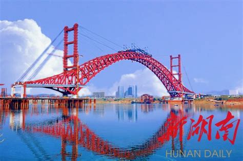 百米云端起长虹——“湘江最美大桥之一”株洲清水塘大桥主拱合龙纪实 - 株洲 - 新湖南