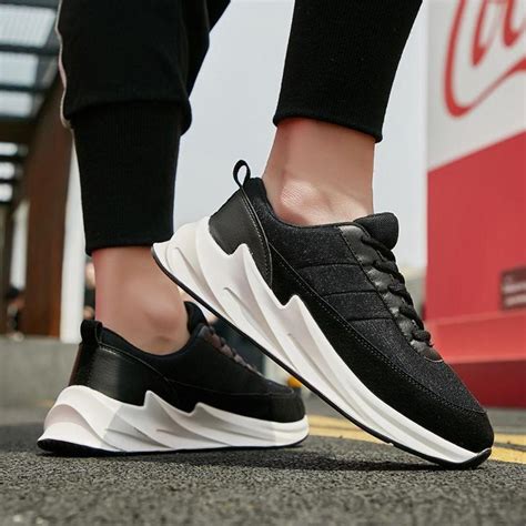 Men's Black sports shoes – Attrangi Gadgets