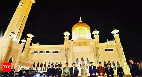 Modi arrives in Brunei on 1st bilateral visit by an Indian PM | India ...