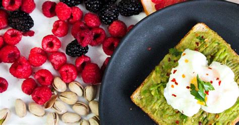 The Best Citrus for Sick Season, According to a Registered Dietitian Minimalist