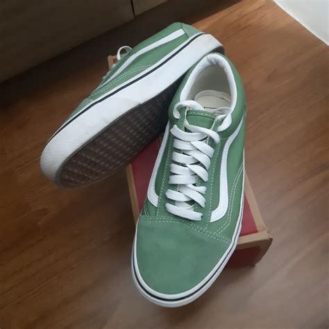 Vans Old Skool Green Shoes, Men's Fashion, Footwear, Sneakers on Carousell