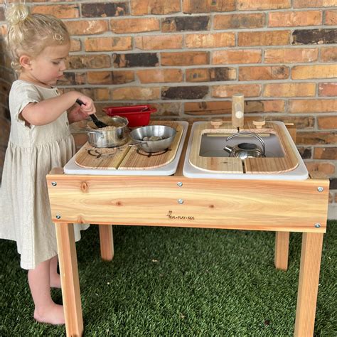 Outdoor Sensory Table — Real Play Kids