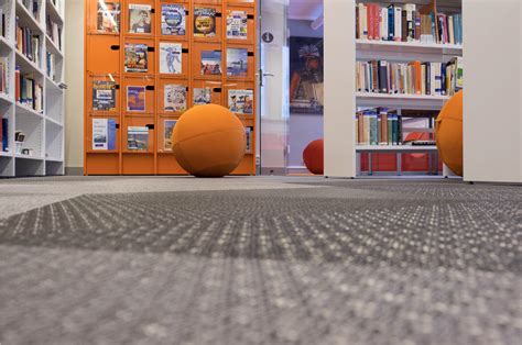 Computer Library Modern 的图像结果