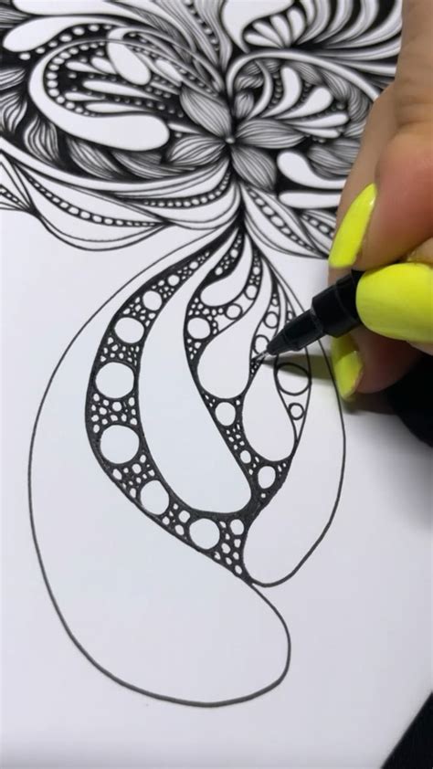 Drawing Zentangle Patterns | Zentangle patterns, Zen doodle, Zen art
