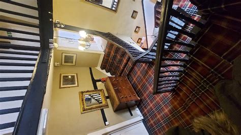 THE GEORGE AND DRAGON HOTEL (West Wycombe) - Inn Reviews, Photos, Rate ...