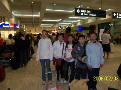 安庆市外国语学校2007年赴澳大利亚体验留学活动留影 - 国际交流 - 安庆外国语