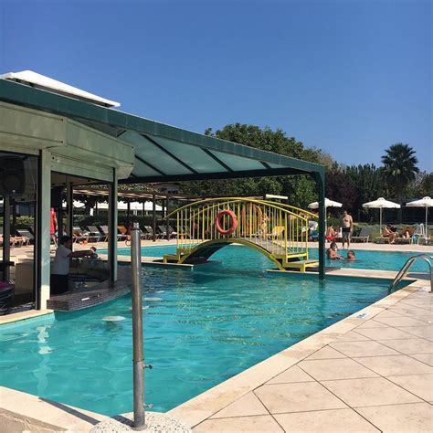 CRONWELL PLATAMON RESORT - Hotel Reviews, Photos, Rate Comparison ...