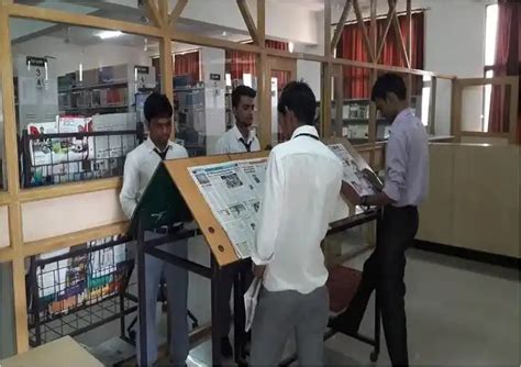 SMS Lucknow: School of Management Sciences | Top B.Tech/MBA College in ...