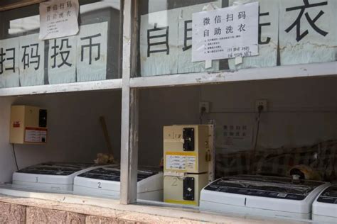 中国罕见的艰难时刻 中介一条街仅剩两家门店 -6park.com